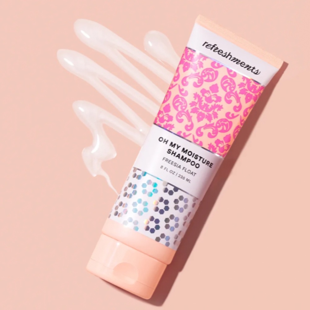 OH MY MOISTURE SHAMPOO IN FREESIA FLOAT, BRAND NEW